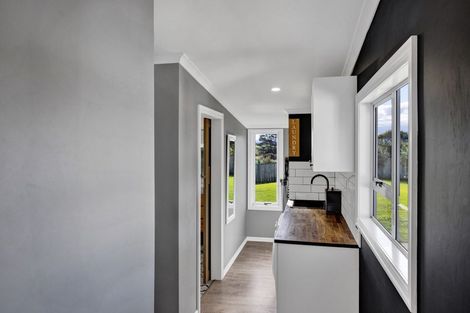 Photo of property in 1288 Normanby Road, Manaia, Hawera, 4678