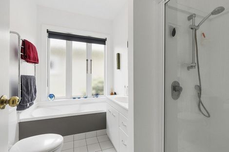 Photo of property in 72 Park Road, Miramar, Wellington, 6022