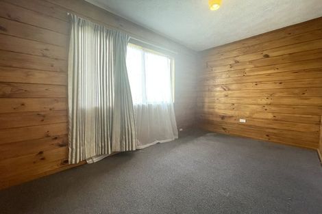 Photo of property in 1/126 Bradbury Road, Botany Downs, Auckland, 2010