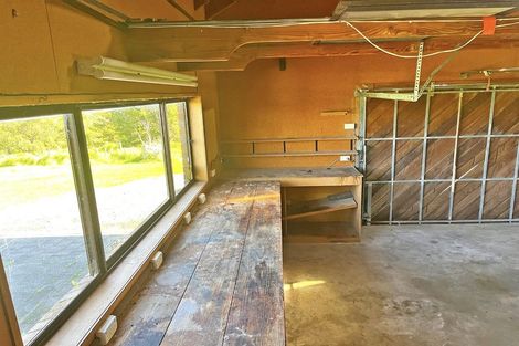 Photo of property in 1025 Takatu Road, Tawharanui Peninsula, Matakana, 0986