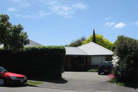 Photo of property in 2/1 Geraldo Place, Russley, Christchurch, 8042