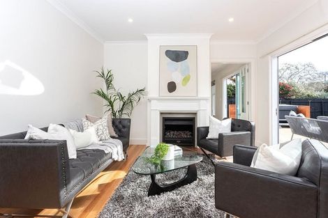 Photo of property in 7 Church Lane, Merivale, Christchurch, 8014