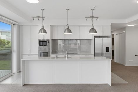 Photo of property in 140 Eaves Bush Parade, Orewa, 0931