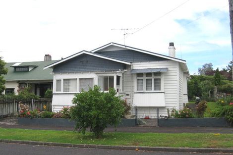 Photo of property in 80 Marsden Avenue, Mount Eden, Auckland, 1024