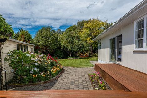 Photo of property in 8 Bard Street, Somerfield, Christchurch, 8024