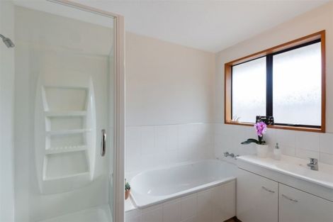 Photo of property in 47 Dunbarton Street, Redwood, Christchurch, 8051