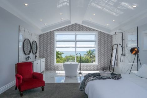 Photo of property in 5 Christine Drive, Coopers Beach, 0420