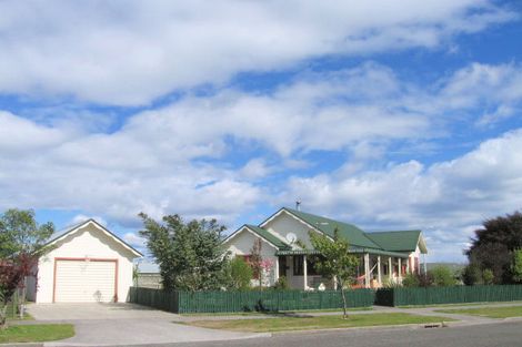 Photo of property in 53 Lakewood Drive, Nukuhau, Taupo, 3330