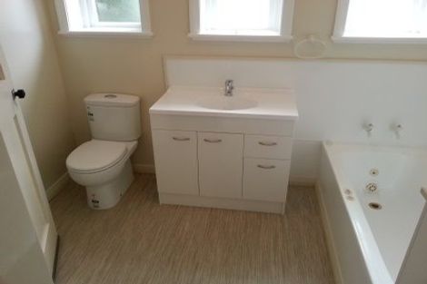 Photo of property in 145a Onslow Road, Khandallah, Wellington, 6035