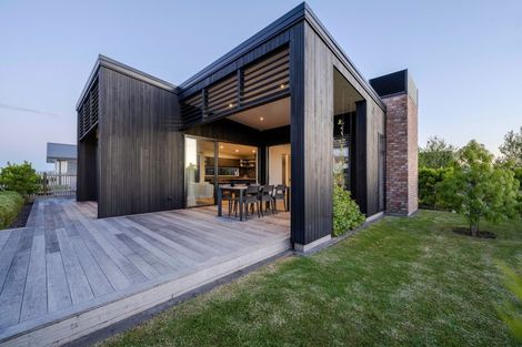 Photo of property in 24 Stingray Drive, Omokoroa, 3114