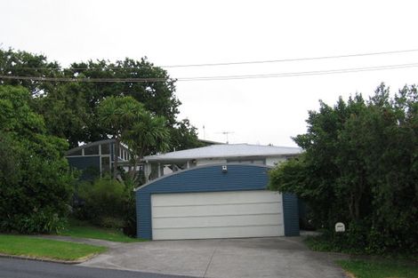 Photo of property in 2 Castledine Crescent, Glen Innes, Auckland, 1072