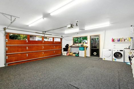 Photo of property in 94a Horoeka Street, Stokes Valley, Lower Hutt, 5019