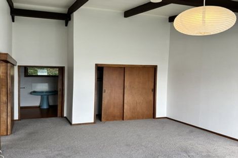 Photo of property in 421 Muritai Road, Eastbourne, Lower Hutt, 5013