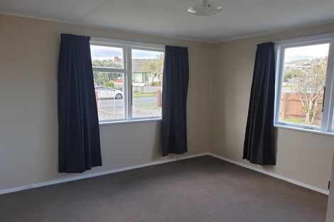 Photo of property in 11a Castor Crescent, Cannons Creek, Porirua, 5024