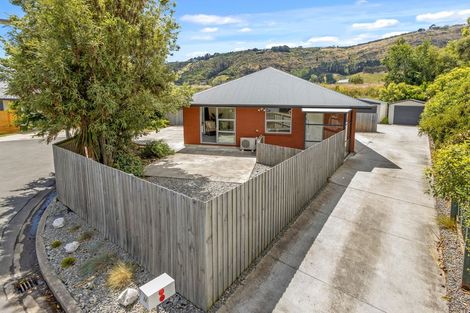 Photo of property in 1/6 Pawaho Place, Heathcote Valley, Christchurch, 8022