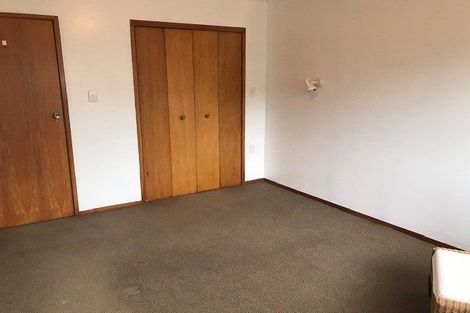 Photo of property in 2/126 Bucklands Beach Road, Bucklands Beach, Auckland, 2012