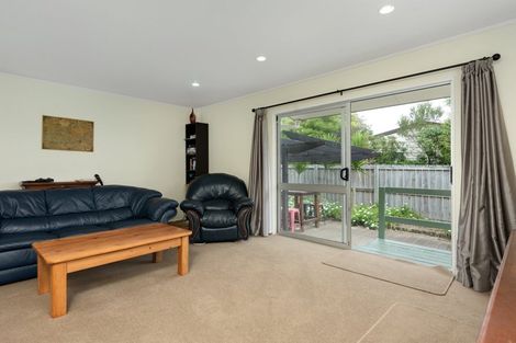 Photo of property in 3b Redditch Place, Papamoa Beach, Papamoa, 3118