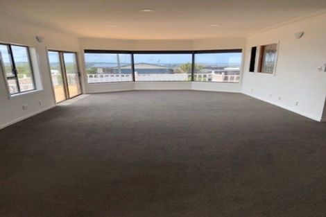 Photo of property in 4 Beatrice Avenue, Hillcrest, Auckland, 0627