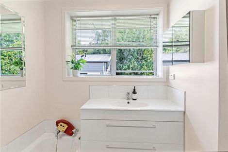 Photo of property in 52 Mcmurdo Street, Tinwald, Ashburton, 7700