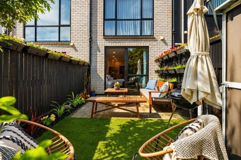 Photo of property in 36 Wharara Lane, Massey, Auckland, 0614