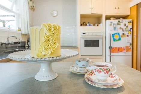 Photo of property in 6 Dalrymple Place, Marton, 4710