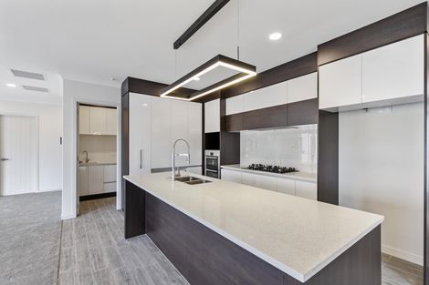 Photo of property in 51 Sunset Road, Totara Vale, Auckland, 0632