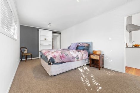 Photo of property in 1/31 Lavelle Road, Henderson, Auckland, 0612