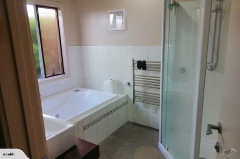 Photo of property in 68 Rochfort Road, Havelock North, 4130