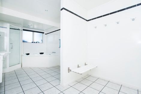 Photo of property in 17 Russell Street, Whataupoko, Gisborne, 4010