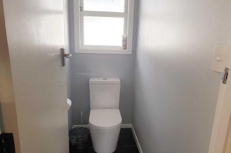 Photo of property in 10 Upham Street, Havelock North, 4130