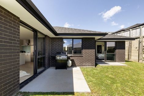 Photo of property in 180 Adler Drive, Ohauiti, Tauranga, 3112