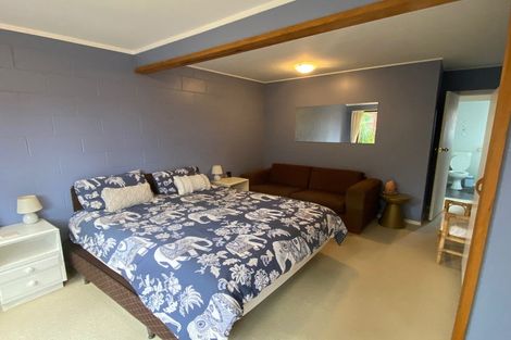 Photo of property in 114a Weka Street, Whangamata, 3620