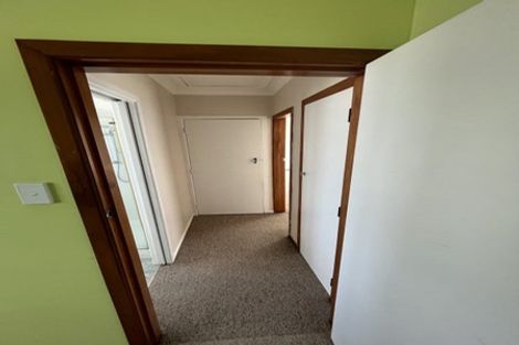 Photo of property in 4/93 Ruahine Street, Roslyn, Palmerston North, 4414