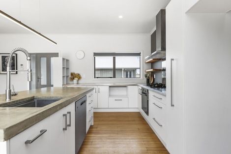 Photo of property in 5/32 Forsyth Street, Saint Andrews, Hamilton, 3200