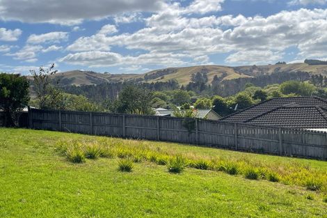 Photo of property in 12 Te Kauri Place, Helensville, 0800