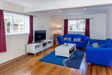 Photo of property in 5 Tane Road, Laingholm, Auckland, 0604