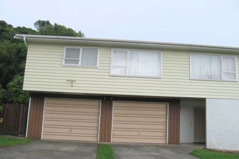 Photo of property in 4 Saint Annes Square, Tawa, Wellington, 5028