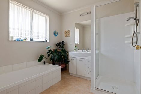 Photo of property in 15 Kendall View, Stoke, Nelson, 7011