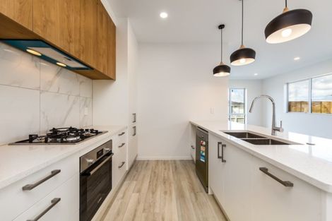 Photo of property in 12 Hemopo Street, Pukekohe, 2120