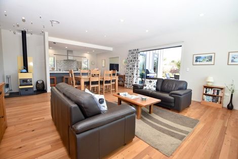 Photo of property in 40b Richmond Road, Carterton, 5713