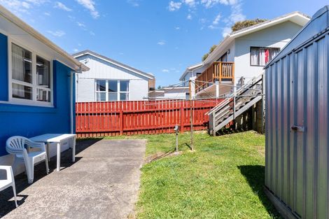 Photo of property in 189 Sievers Grove, Cannons Creek, Porirua, 5024