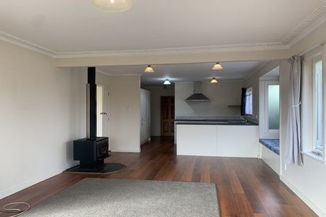 Photo of property in 8 Oraha Road, Huapai, Kumeu, 0810