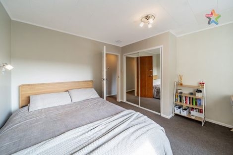 Photo of property in 12 Waipuna Grove, Stokes Valley, Lower Hutt, 5019