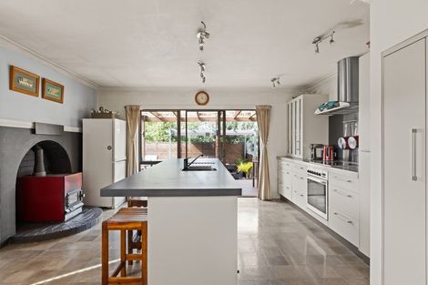 Photo of property in 702 Queen Street East, Parkvale, Hastings, 4122