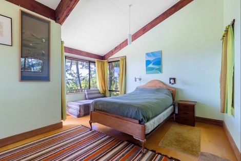 Photo of property in 35 Hauraki Terrace, Pukawa Bay, Turangi, 3381