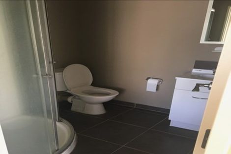 Photo of property in 8 Dover Road, St Andrews, Hamilton, 3200