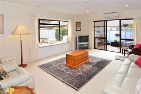 Photo of property in 1/32 Riverside Road, Orewa, 0931