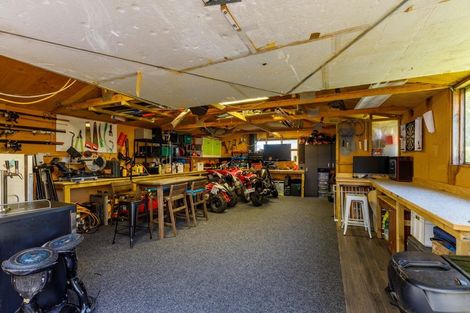 Photo of property in 288e Mangorei Road, Merrilands, New Plymouth, 4312