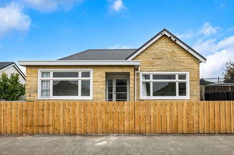 Photo of property in 17 Hart Street, Woolston, Christchurch, 8023