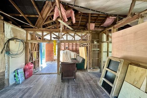 Photo of property in 17 Tongaporutu Road, Ohura, 3926